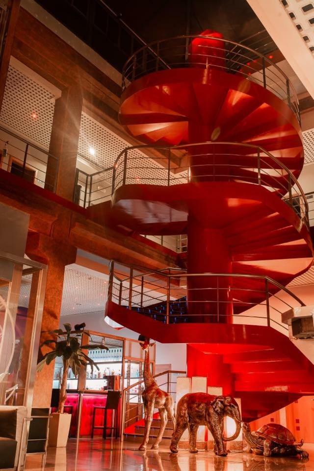 Hotel Fabrik Уманес-де-Мадрид Экстерьер фото